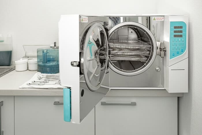 medical autoclave, machine for sterilizing medical instruments